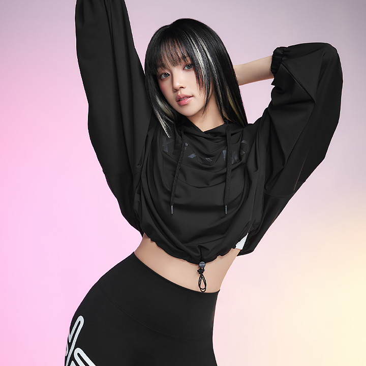 XTFHD50J3 High-Tension Loose-Fit Cropped Hoodie in Black Top