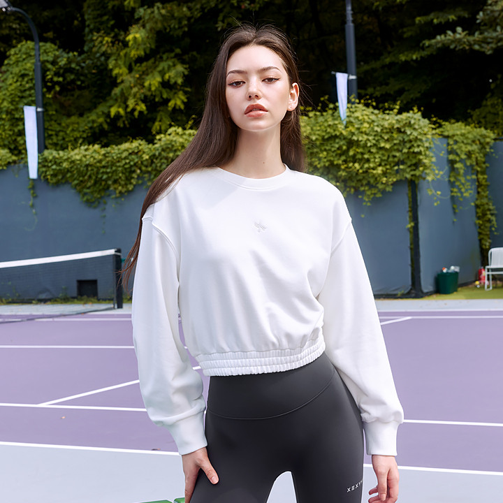 XTFMT05J3 Classic logo cropped sweatshirt in ivory Top