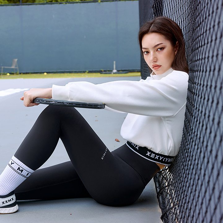 XTFHZ02J3 Logo point warm cropped sweatshirt in ivory Top