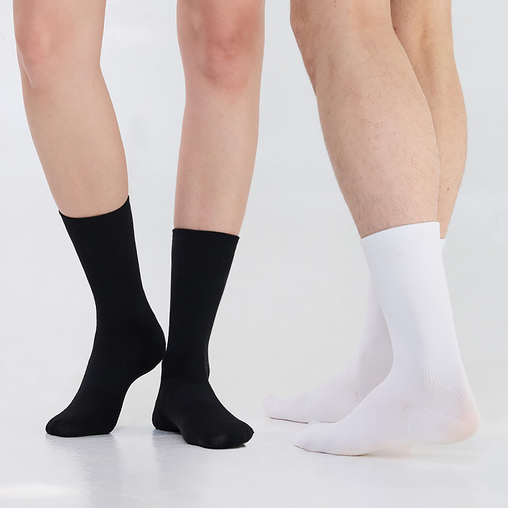 XAUGS14J2 Fresh Daily Crew Socks (Unisex) Etc