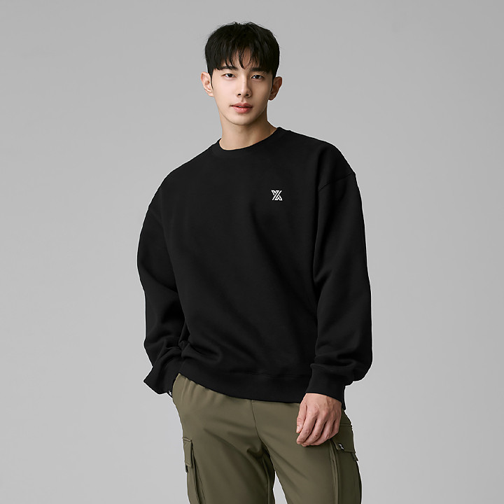 XTMMT10J3 Essential Signature Fluff Sweat Shirts