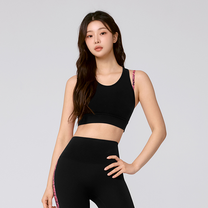 XWFBR52J3 Black Label Signature PowerRise Python Colorblock Bra Top Black Top