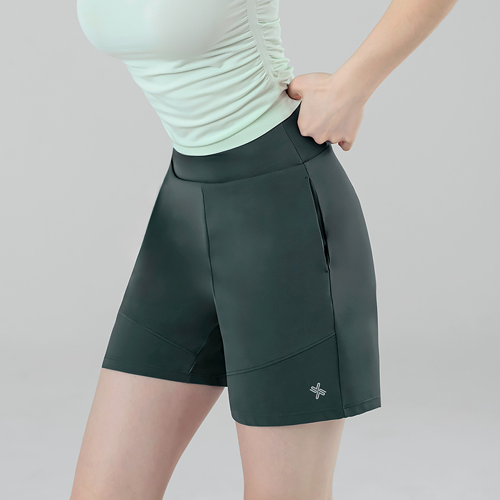 XFK2PS1501 Black Label Signature Power Rise Comfort Shorts Wild Tree Green BOTTOM