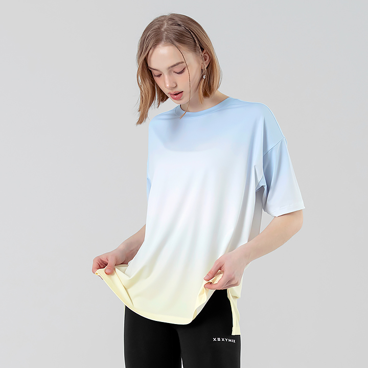 XFK2TS1110 Ice Feather Gradation overfit Short Blue Lemonade top