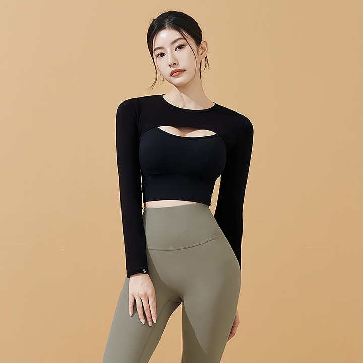 XA5338F Black top