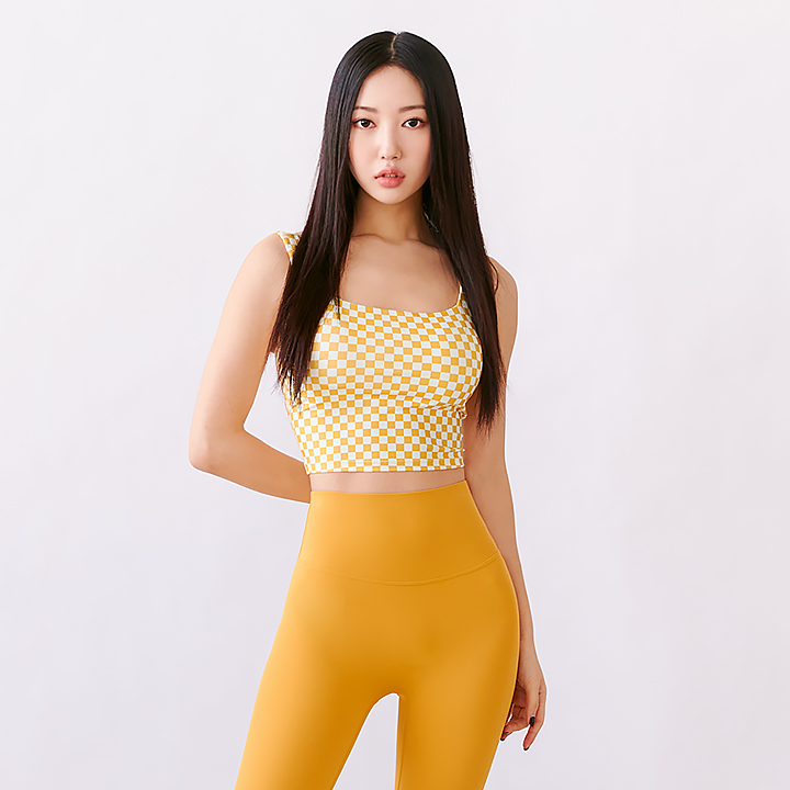 XT4349G Yellow Chess Top