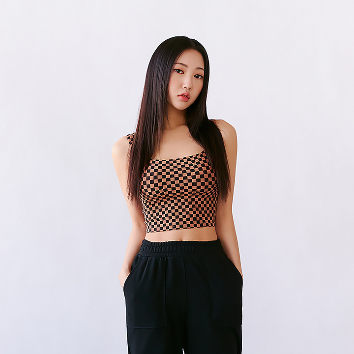 XT4349G Marmalade Chess Top
