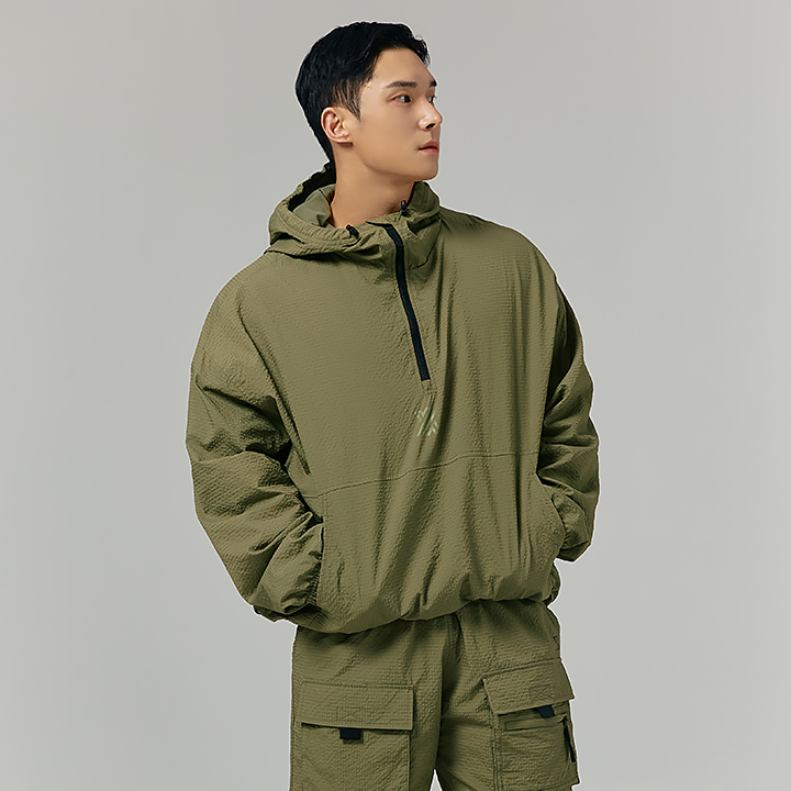 XT2161G Grid Khaki Top