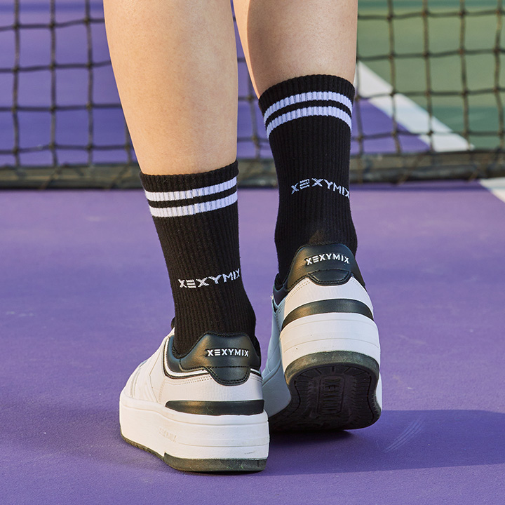 XE1102H Non Slip Line Crew Socks etc 