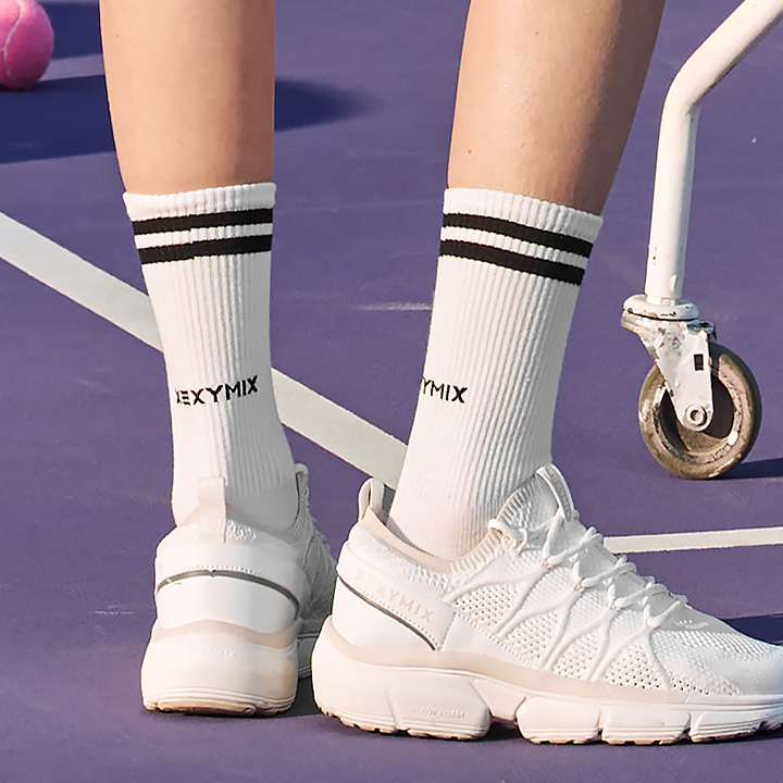 XE1102H Non Slip Line Crew Socks etc 