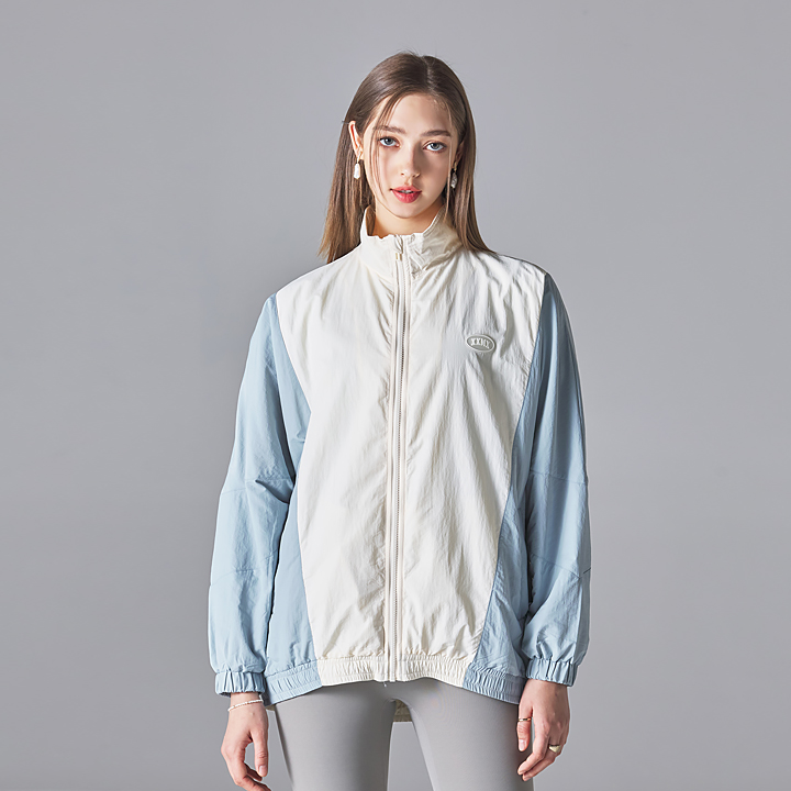 XA5447H Cream Blooming Top