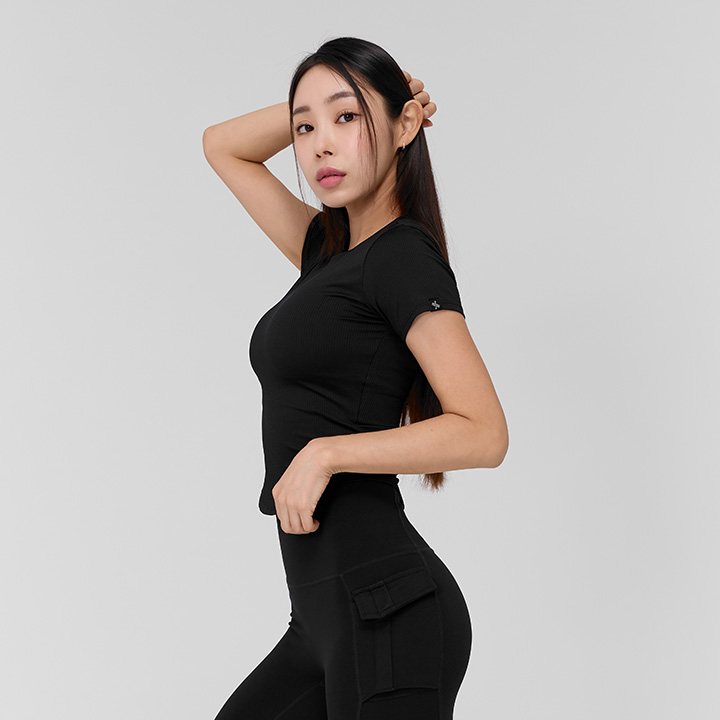 XWFST07H2 Black Top