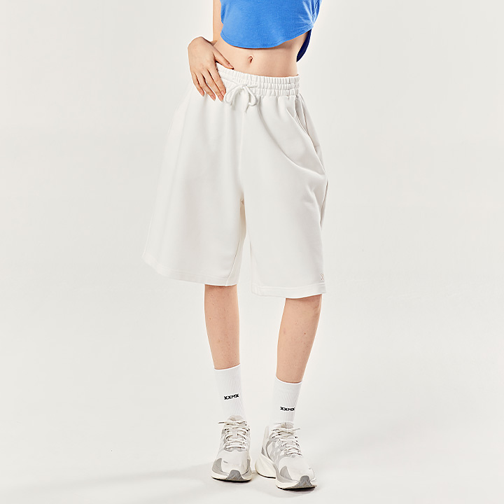 XTFSH12J2 Sweat shorts Ivory