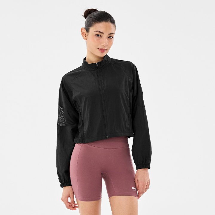 XWFJK02J1 Black Top