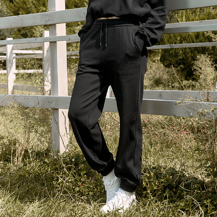 XTFTP15J3 Peach Rib Basic Jogger Pants Black Bottom