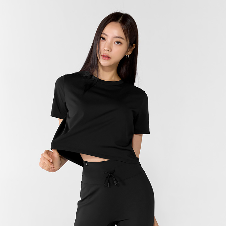 XWFST04H2 Black Top