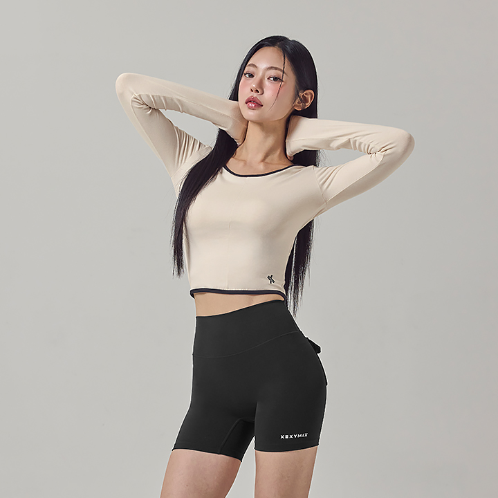 XFK3TL1111 Soft line color combination Long Floral Ivory TOP