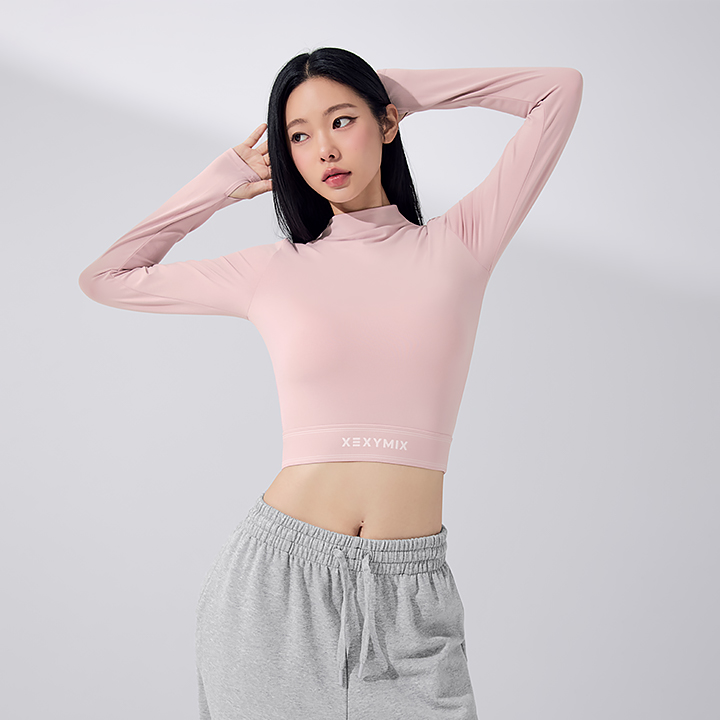 XFK4TL1001 Soft Logo Banding Mock Neck Long Sleeve Top