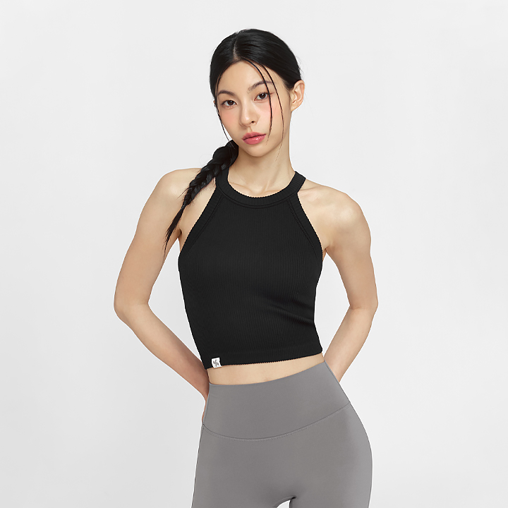 XFK1BC1501 Seamless Halter neck Bratop Black Top