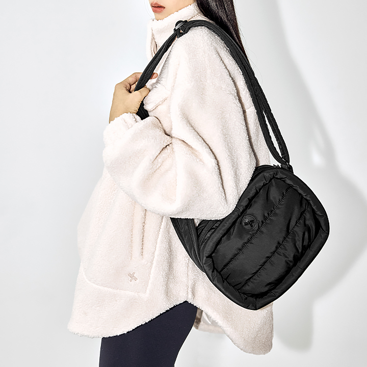 XUK4AB1602 Mono Quilted Padded Cross Bag ACC