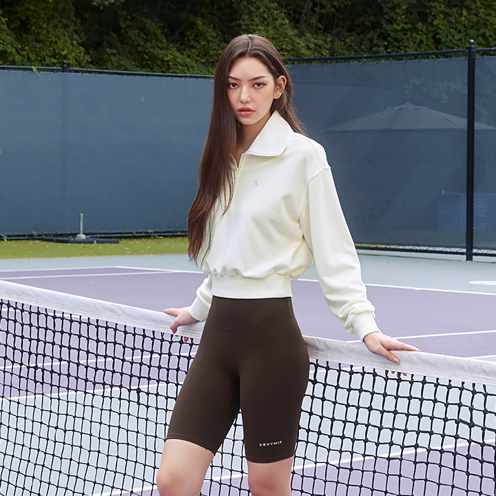 로고 하이넥 집업 맨투맨 베이비크림