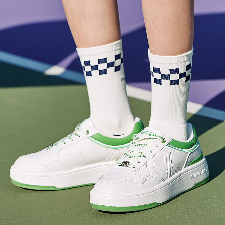 XE1103H Checkerboard Crew Socks etc