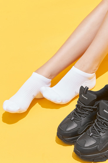 Running socks white Etc