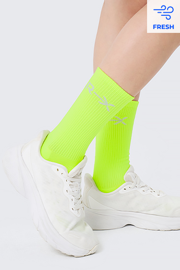 XUL3AM1622 RX NEON Run Non-Slip Crew Socks ETC