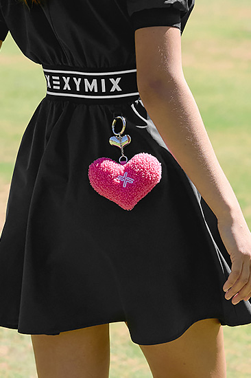 XUK5AZ1702 XEXYMIX heart ball pouch ETC