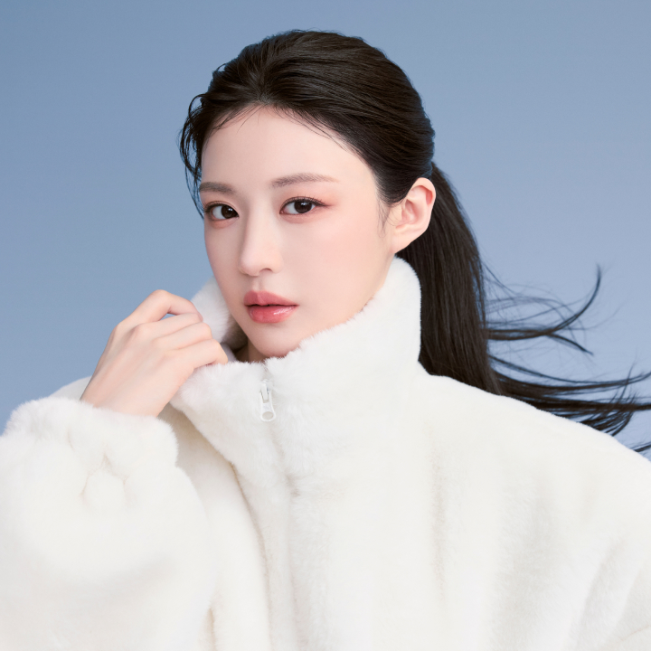 XFL4JL1108 Fluffy Fur Highneck Jumper Top